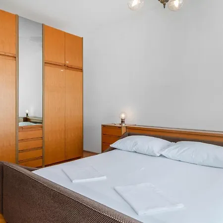 Cozy In With Wifi Apartment